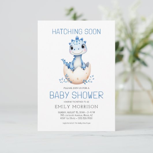 Dinosaur Blue Boy Hatching Soon Schattige Baby sho Kaart (Staand voorkant)