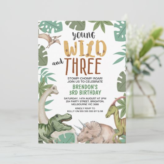 Dinosaur Brown Green Young Wild Three 3rd Birthday Kaart (Staand voorkant)
