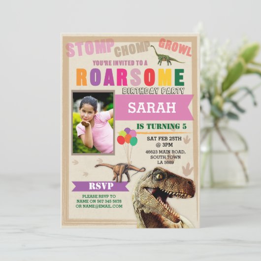 Dinosaur Dig Verjaardagsfeest T-Rex Foto Uitnodige Kaart (Staand voorkant)