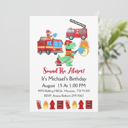 Dinosaur Fire Fighter Boy Verjaardagsfeestje Kaart (Staand voorkant)