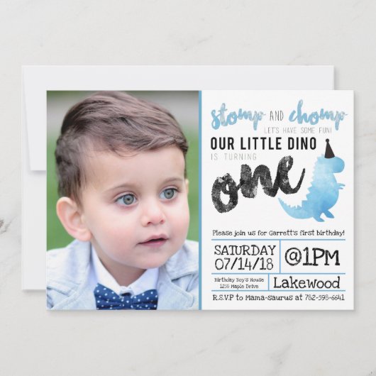 Dinosaur Invitation Stomp and Chomp First Birthday Kaart (Voorkant)