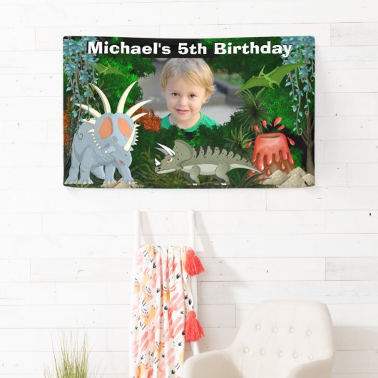 Dinosaur oerwoud vulcano jongens verjaardagfoto spandoek (Insitu)