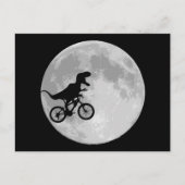 Dinosaur op een bike in Sky met maan Briefkaart (Voorkant)