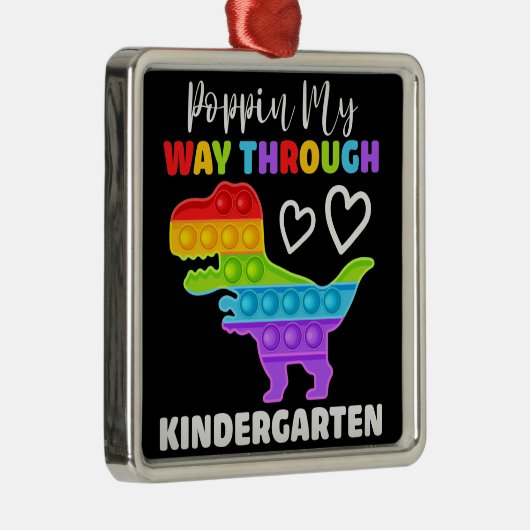 Dinosaur Poppin My Way Through Kindergarten Metalen Ornament (Rechts)