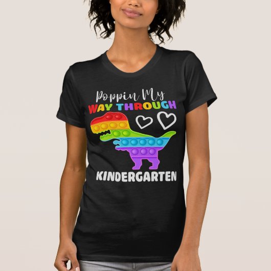 Dinosaur Poppin My Way Through Kindergarten T-shirt (Voorkant)