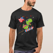 Dinosaur Riding Fireworks Funny 4 juli Kind B T-shirt (Voorkant)