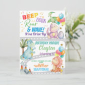 Dinosaur rijdt door de Birthday Party parade Kaart (Staand voorkant)