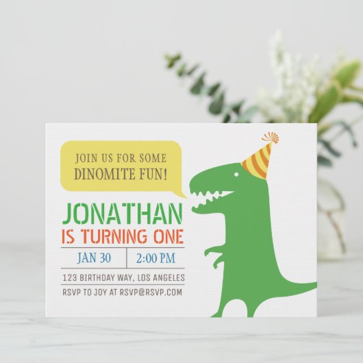 Dinosaur Thema Eerste Verjaardag Jongen Uitnodigin Kaart (Staand voorkant)