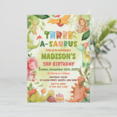 Dinosaur Three-A-Saurus Greenery 3e verjaardag Kaart (Staand voorkant)