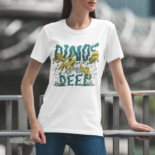 Dinosaurions zwemmen in de oceaan t-shirt