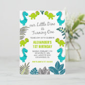 Dinosaurus 1e verjaardagsuitnodigingen oerwoud boy kaart (Staand voorkant)