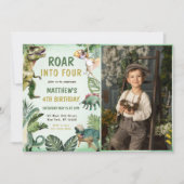 Dinosaurus brult in vier 4e verjaardag partij foto kaart (Voorkant)
