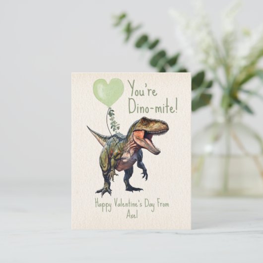 Dinosaurus Dino-mite Groene Klaslokaal Valentijn F Briefkaart (Staand voorkant)