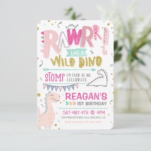 Dinosaurus Eerste Verjaardag Uitnodiging Wild Dino (Staand voorkant)