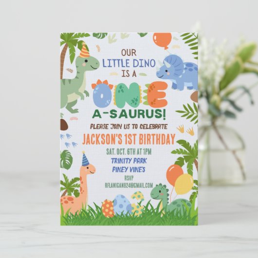 Dinosaurus Eerste Verjaardagsfeest Uitnodiging (Staand voorkant)