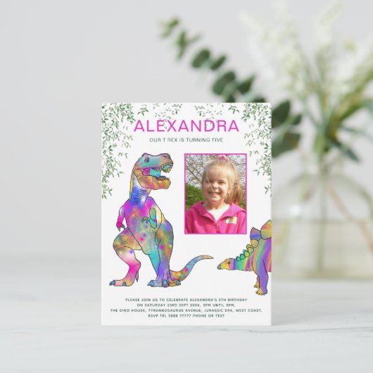 Dinosaurus Meisjes 5e Verjaardag Party Budget Uitnodiging Briefkaart (Staand voorkant)