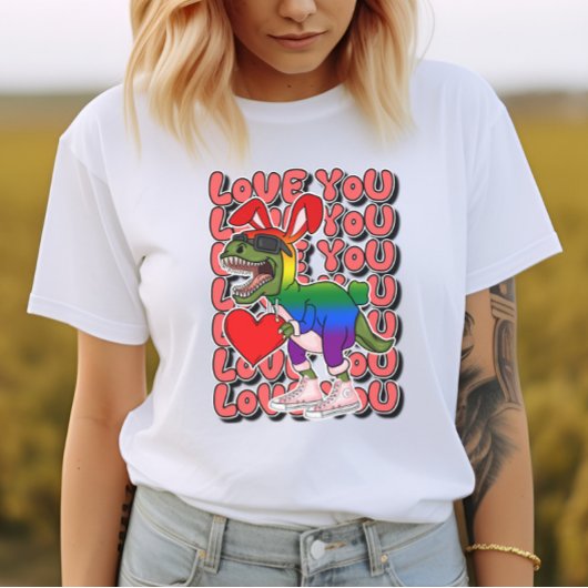Dinosaurus met Сkostuum in Rainbow Flag Kleuren T-shirt