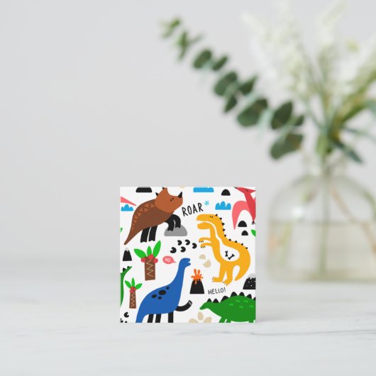 Dinosaurus naadloos patroon informatiekaartje (Staand voorkant)