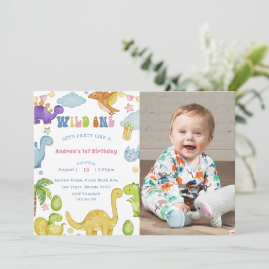 Dinosaurus Wild Een 1e Verjaardagsfeest Uitnodigin Kaart (Staand voorkant)