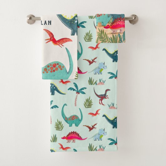 Dinosaurusjongen blauwe monogram all-over print ki bad handdoek (Insitu)