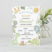 Dinosaurussen Stomp Chomp Uitnodiging voor verjaar (Staand voorkant)