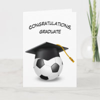 Diploma hoed op een voetbal