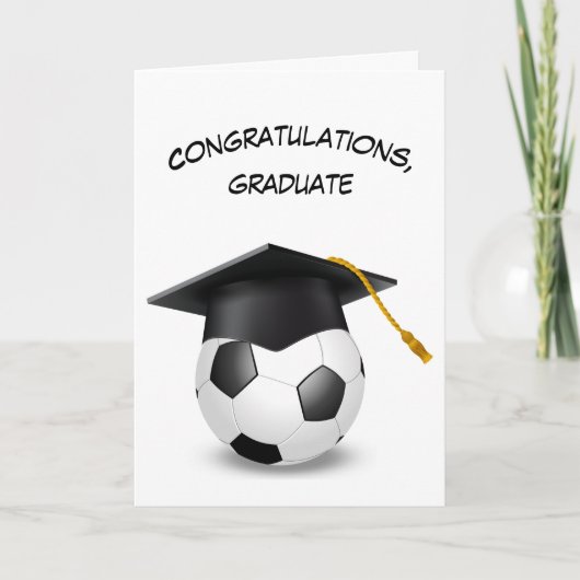 Diploma hoed op een voetbal kaart (Voorkant)