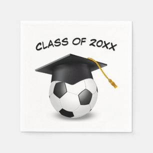 Diploma hoed op een voetbal servet