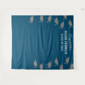 Diploma-uitreikingsfeestje Blauwe Achtergrond Foto Wandkleed (Voorkant (horizontaal))