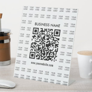 Direct Creëer scanbare QR-code en Logo-patroon Reclamebord Met Voetstuk