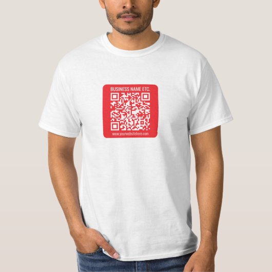 Direct je eigen QR-code Creëer | Bewerkbaar rood T-shirt (Voorkant)