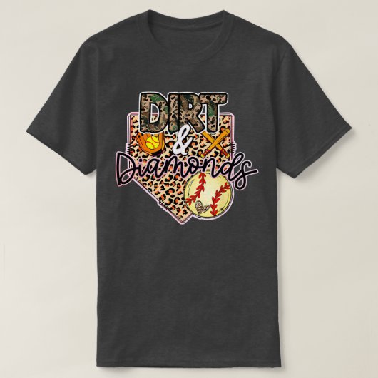 Dirt and Diamonds mam van zowel Softball als Baseb T-shirt (Design voorkant)