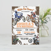 Dirt Bike Birthday Uitnodiging. Motorbikes nodigen Kaart (Staand voorkant)
