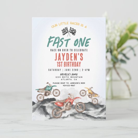 Dirt Bike Eerste Verjaardagsfeestuitnodiging voor  Kaart (Staand voorkant)