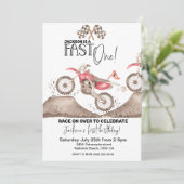 Dirt Bike FAST ONE verjaardagsuitnodiging Kaart (Staand voorkant)