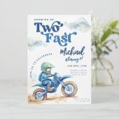Dirt Bike Twee Snelle Groene Blauwe Verjaardag Kaart (Staand voorkant)