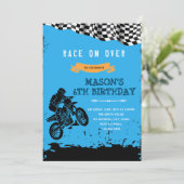 Dirt bike-verjaardagsuitnodiging kaart (Staand voorkant)
