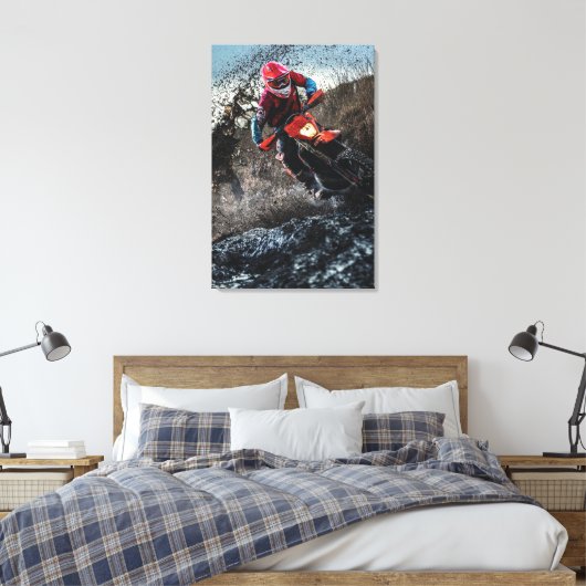 Dirte fietserrider gooit kussen canvas afdruk (Insitu (Slaapkamer))