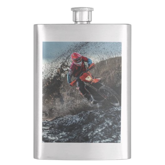 Dirte fietserrider gooit kussen flacon (Voorkant)