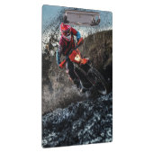 Dirte fietserrider gooit kussen klembord (Rechts)