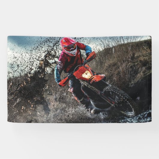 Dirte fietserrider gooit kussen spandoek (Horizontaal)