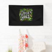 Dirty Garden Hoes Spandoek (Insitu)