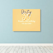 Dirty Thirty oranje witte eenvoudige retro verjaar Canvas Afdruk (Insitu (Houten vloer))