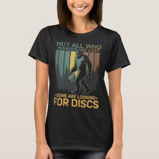 Disc Golf Sasquatch Bigfoot Disc Golfer Funny Disc T-shirt