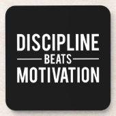 Discipline Beats Motivation - Inspirerend Bier Onderzetter (Voorkant)