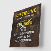 Discipline is training - Workout Gym Inspirerend Vierkante Klok (Hoek)