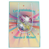 Disco Ball Baby shower Groovy Pastel Rainbow Medium Cadeauzakje (Achterkant)