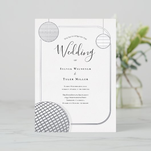 Disco Ball Zilveren Retro Bruiloft Folie Uitnodiging (Staand Voorkant)