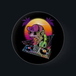 Disco Cat DJ Vaporwave 80s 90s Techno Music Lover Ronde Button 5,7 Cm<br><div class="desc">DNB Techno Fan EDM Raver Hardstyle. Disco Cat DJ Vaporwave 80s 90s Techno Music Lover.</div>
