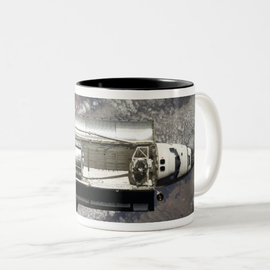 Discovery 3 Space Shuttle Tweekleurige Koffiemok (Voorkant rechts)